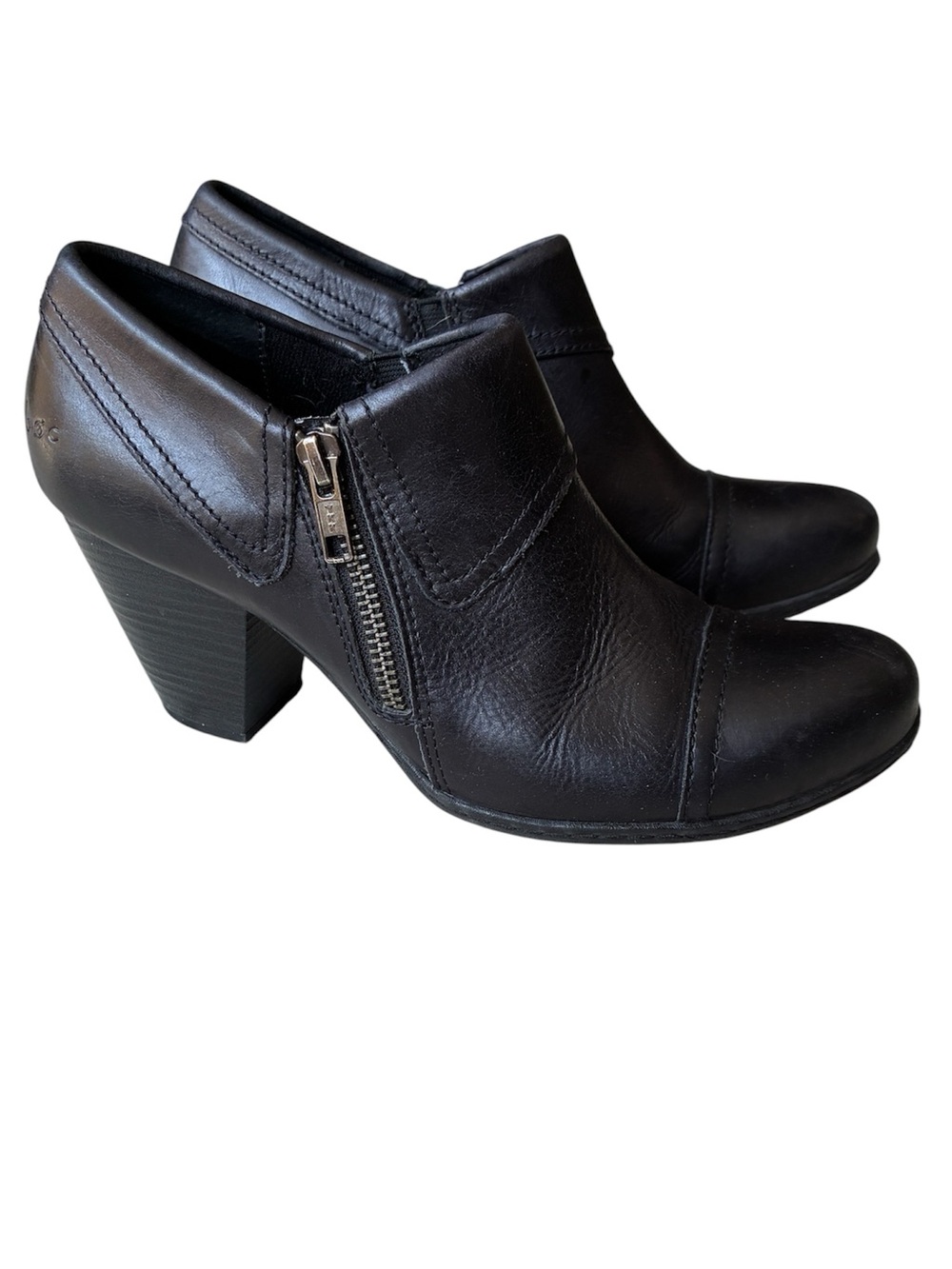 b.o.c. Born Concept Women's Black Leather Ankle Booties Side Zip Size 7